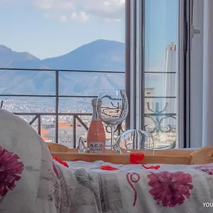 https://la-peonia.hotels-amalfi.com
